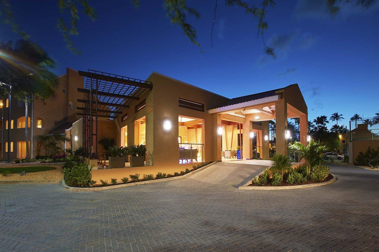 Divi Dutch Village Beach Resort شاطئ بالم المظهر الخارجي الصورة