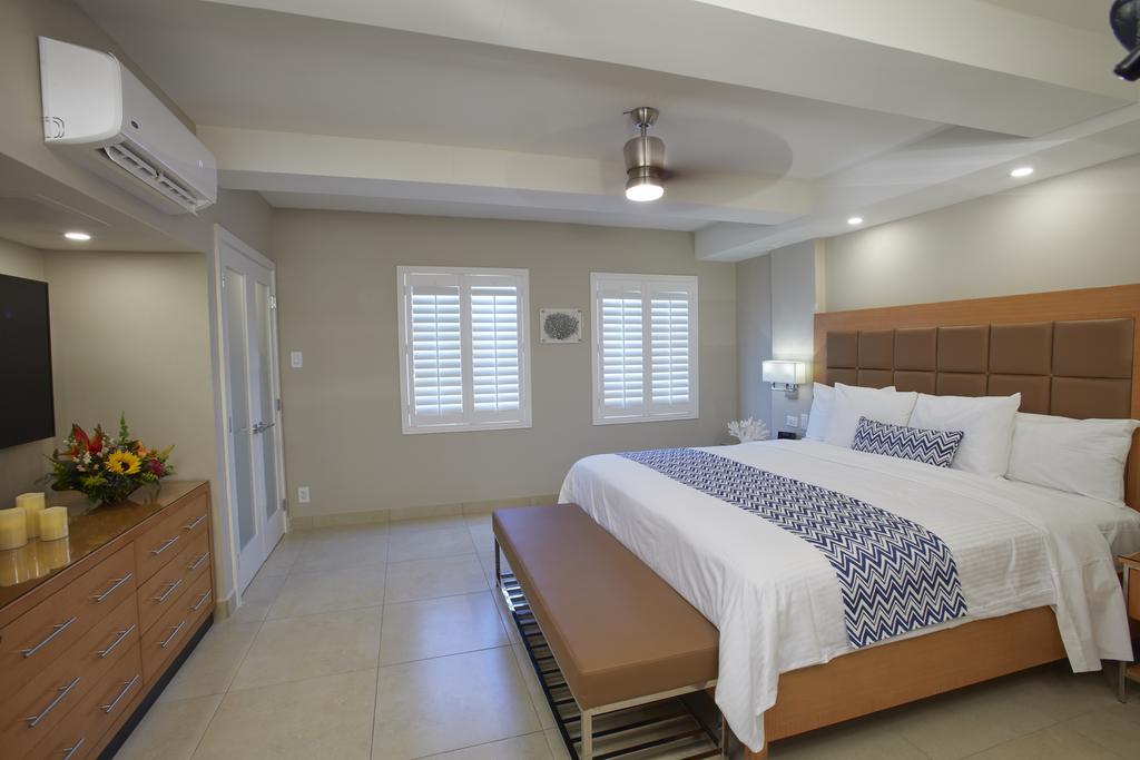 Divi Dutch Village Beach Resort شاطئ بالم المظهر الخارجي الصورة